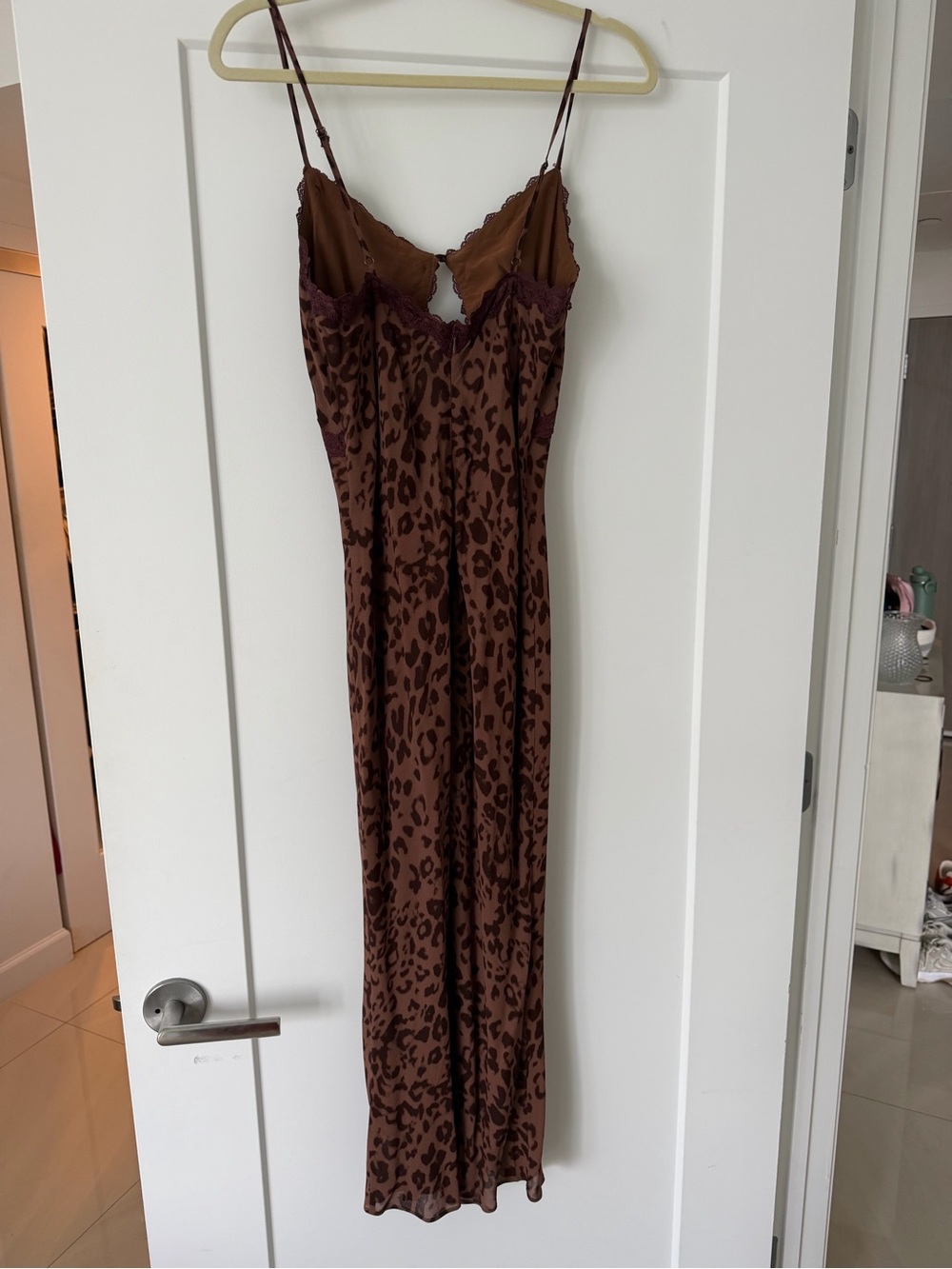 Reformation Annalisa animal print slip dress with a front cutout size 6 - Picture 7 of 8